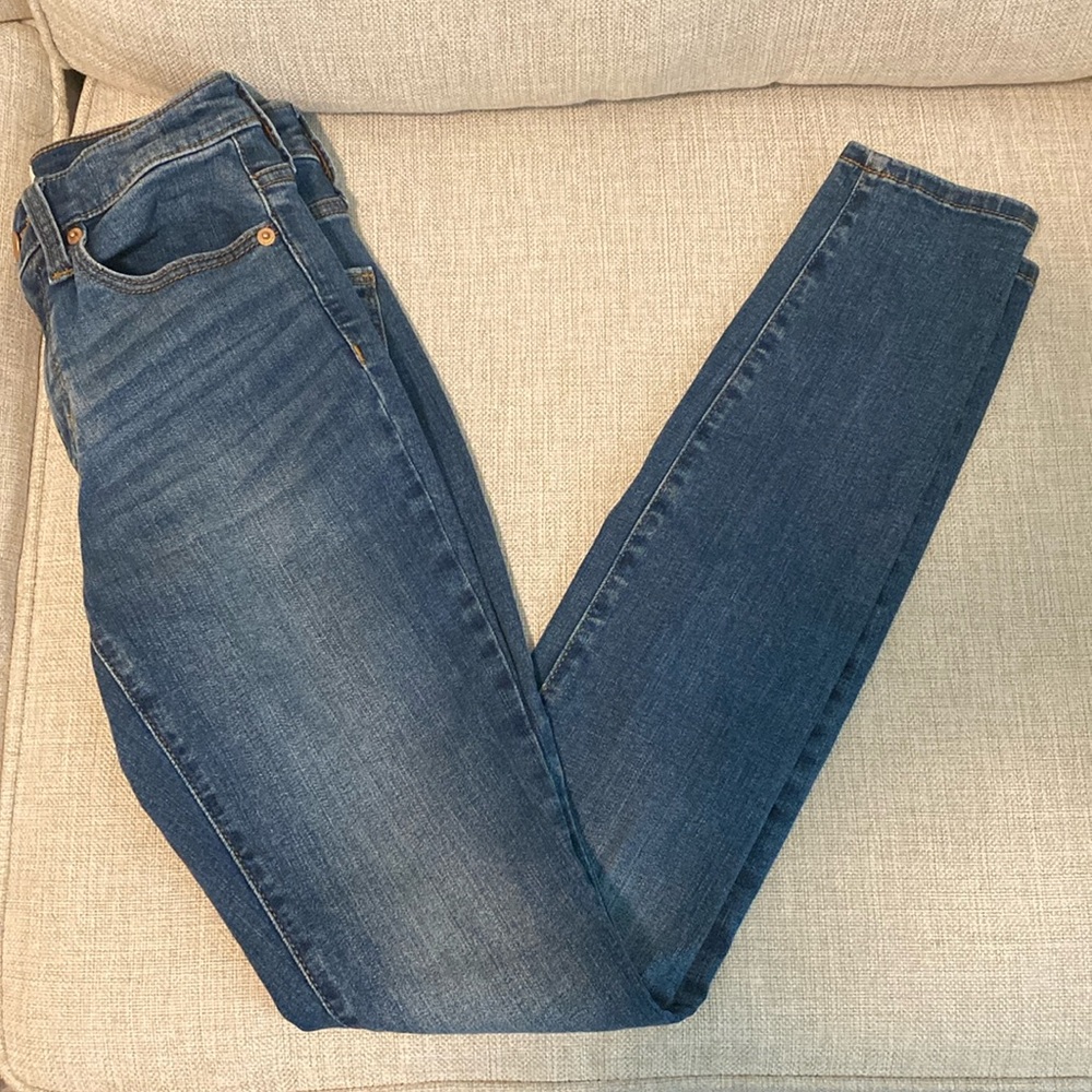 Universal Thread High-rise Skinny Jean